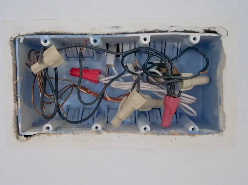 Quality Ceiling Fan Wiring and Electrical Work in miami